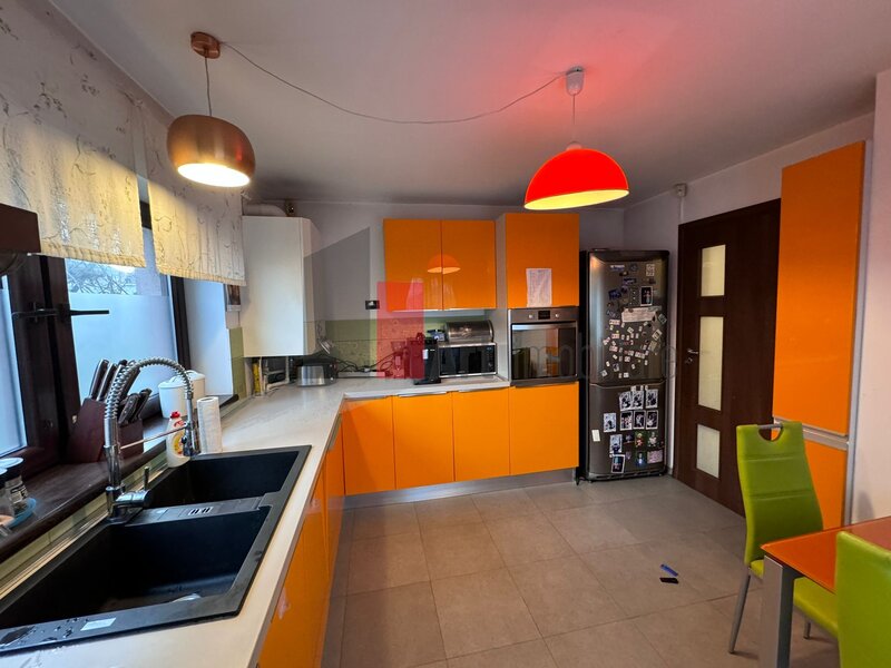 Crevedia, Austrian Village, duplex complet mobiliat si utilat